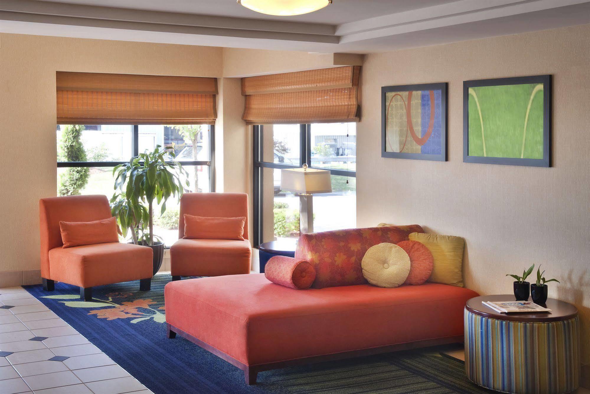 Fairfield Inn Manchester - Boston Regional Airport Esterno foto